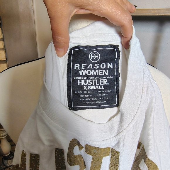 Hustler Hollywood  Tee - White, Red, and Gold - Picture 3 of 3